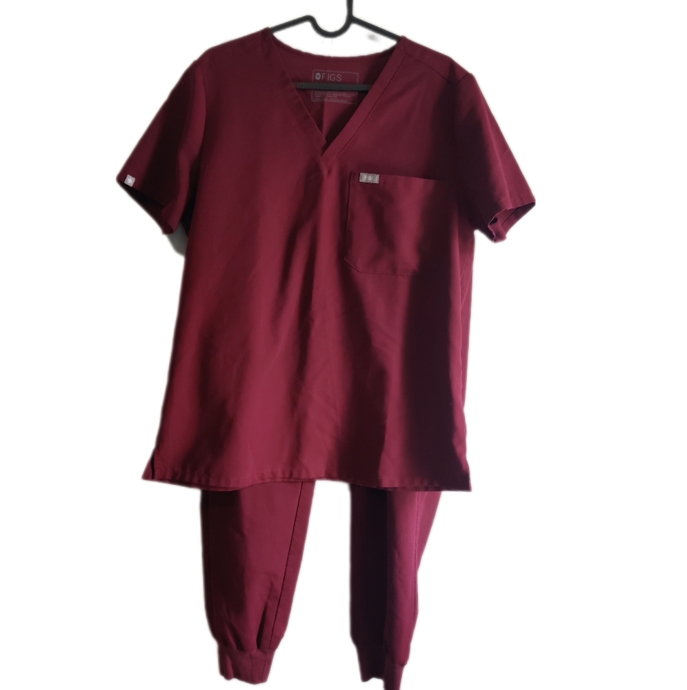 Figs 2 Piece Set Maroon Nursing Wear
